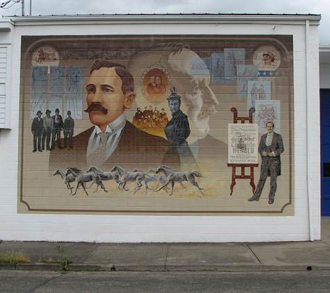 Homer Davenport mural