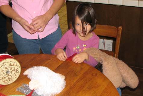 Folding the ribbon