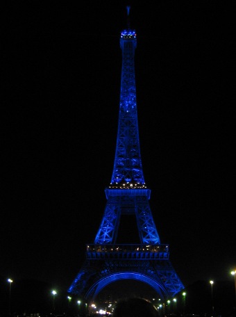 Eiffel tower at night