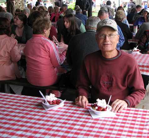 More than just a simple bowl of strawberry shortcake